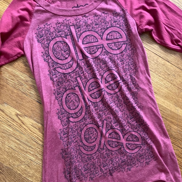 Glee shirt - Picture 10 of 10